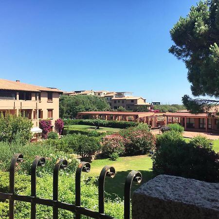 Happy Family 51 Villa Porto Rotondo Exterior photo