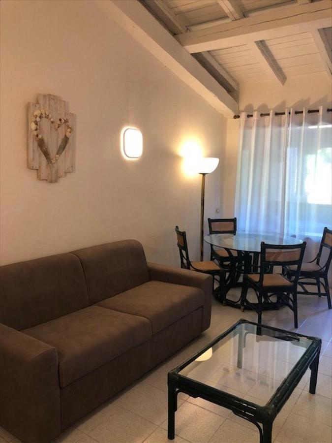 Happy Family 51 Villa Porto Rotondo Exterior photo
