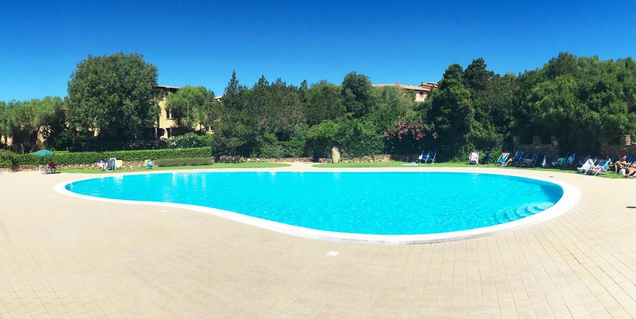 Happy Family 51 Villa Porto Rotondo Exterior photo